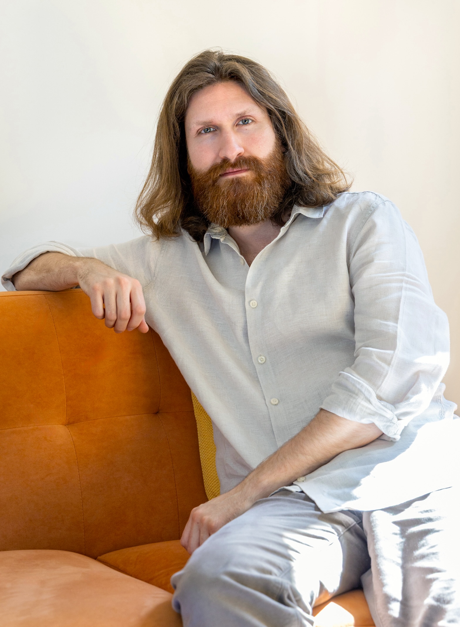Profile photograph for psychotherapy and relationship counselling website